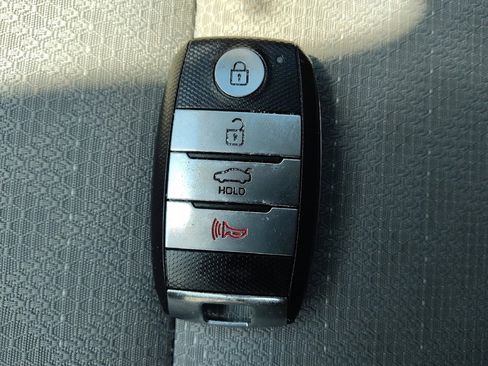 Used 2021 Kia Rio S w/ Technology Package FWD image 32