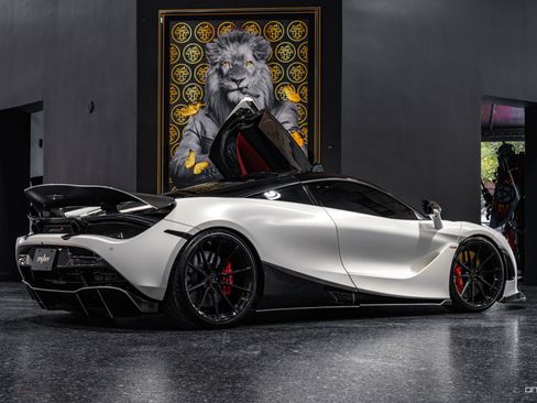 Used 2018 McLaren 720S Performance image 19
