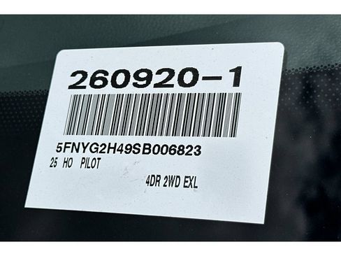 Certified 2025 Honda Pilot EX-L image 58