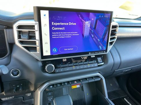 Used 2024 Toyota Tundra Platinum image 16