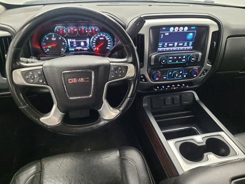 Used 2018 GMC Sierra 1500 SLT image 22