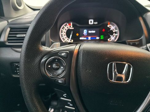 Used 2021 Honda Ridgeline Sport image 23