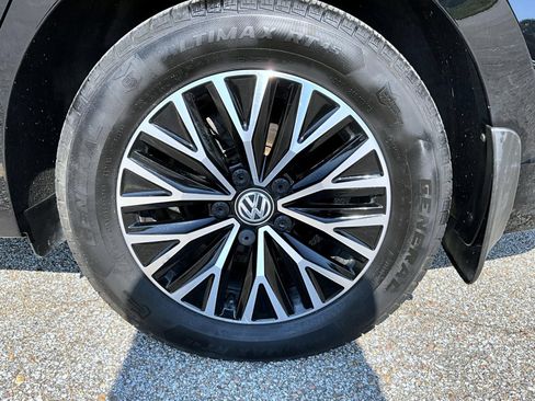 Used 2019 Volkswagen Jetta SE FWD image 24
