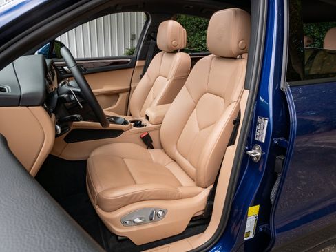 Used 2024 Porsche Macan image 5