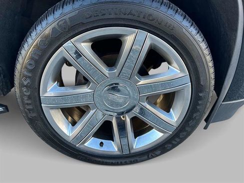 Used 2017 Cadillac Escalade ESV Luxury image 20