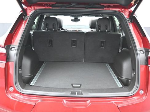 Used 2019 Chevrolet Blazer Premier w/ Sun and Wheels Package FWD image 15