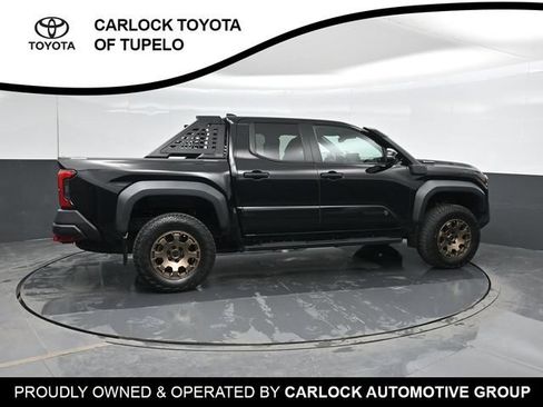 Used 2024 Toyota Tacoma 4x4 Double Cab Hybrid image 4