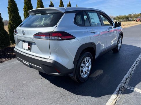 New 2026 Toyota Corolla Cross L image 2