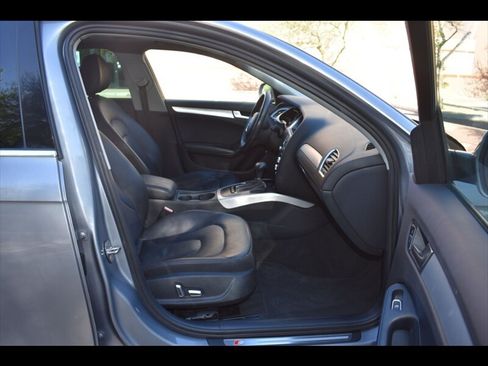 Used 2016 Audi A4 2.0T Premium w/ Convenience Plus Package FWD image 31