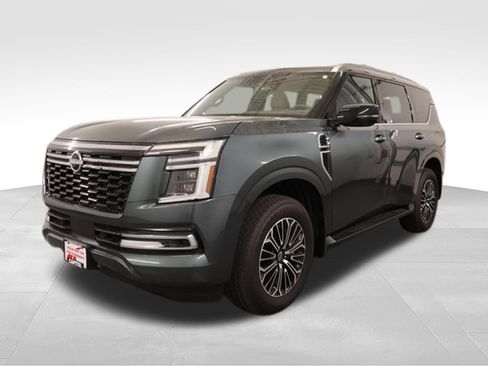 New 2026 Nissan Armada SL w/ Captain's Chari Seat Package AWD/4WD image 5