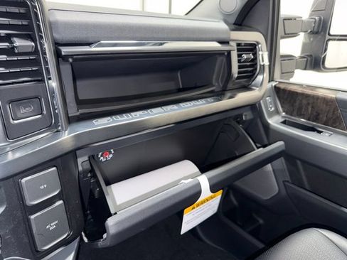 New 2026 Ford F350 Lariat w/ Black Appearance Package AWD/4WD image 33