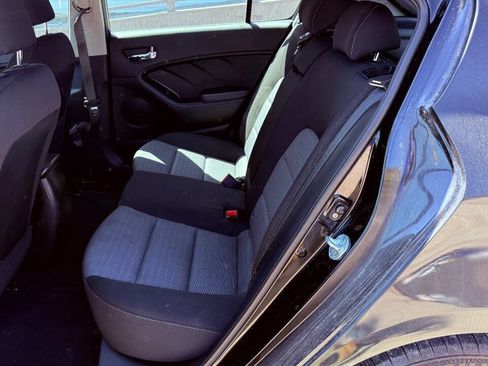 Used 2014 Kia Forte EX image 11