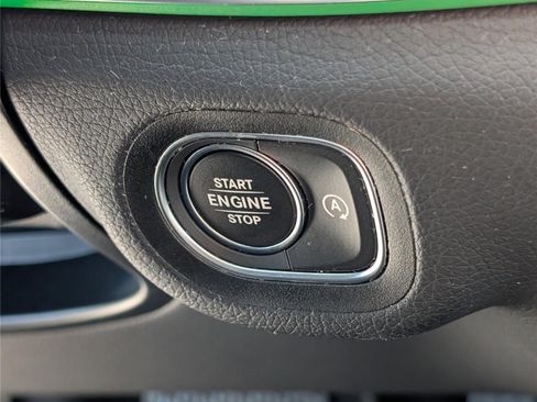 Used 2025 Mercedes-Benz GLE 350 4MATIC image 24