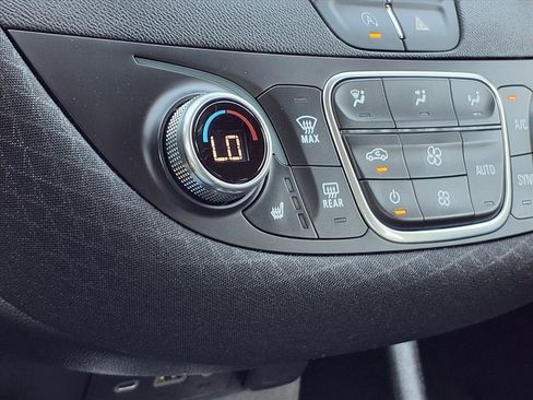 Used 2024 Chevrolet Malibu LT image 5