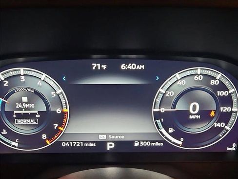 Used 2023 Mitsubishi Outlander SE image 11