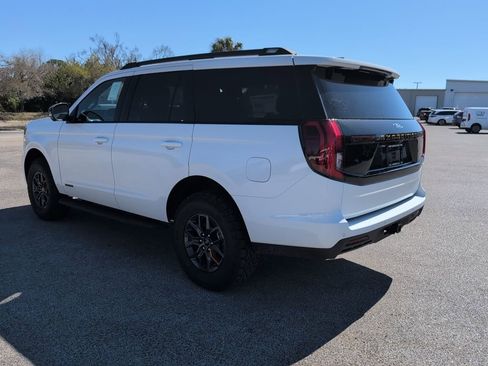 New 2026 Ford Expedition Tremor image 5