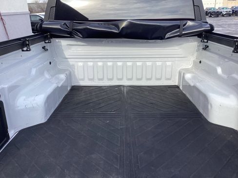 Used 2025 Ford Maverick XL w/ Equipment Group 102A image 8