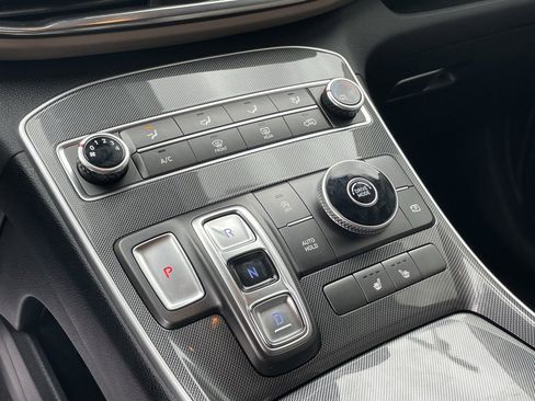 Used 2022 Hyundai Santa Fe SEL w/ Cargo Package image 17