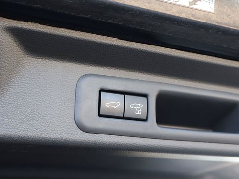 Certified 2025 Toyota Sequoia Platinum AWD/4WD image 26