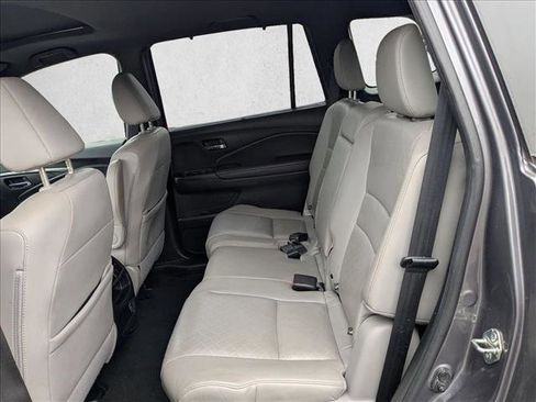 Used 2021 Honda Passport EX-L image 18