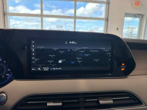 Used 2021 Hyundai Palisade SEL w/ Premium Package AWD/4WD image 26