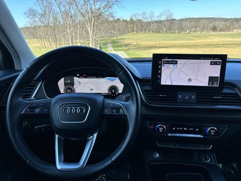 Used 2021 Audi Q5 Premium Plus w/ Premium Plus Package AWD/4WD image 28