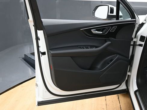 Used 2023 Audi Q7 2.0T Premium image 47