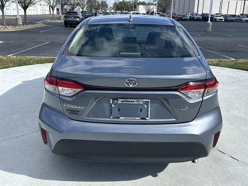 Certified 2024 Toyota Corolla LE image 9