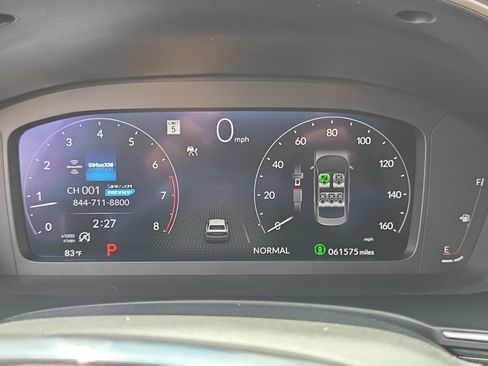 Used 2023 Honda Civic Touring image 31