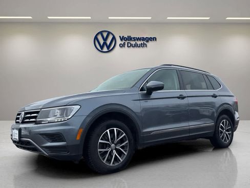 Certified 2020 Volkswagen Tiguan SE image 1