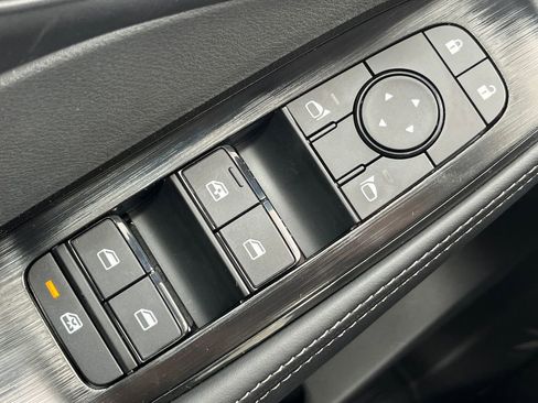 New 2026 Nissan Rogue SV AWD/4WD image 18