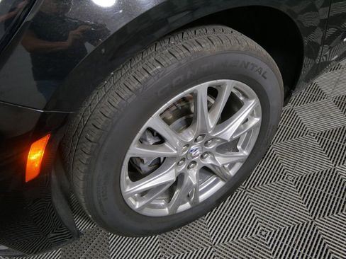 Used 2023 Buick Enclave Premium image 10