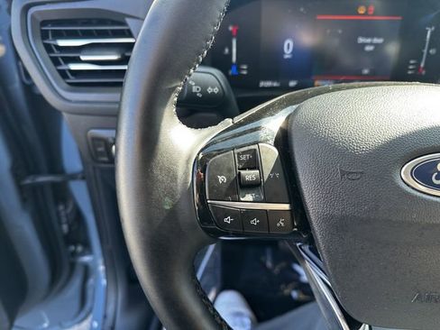 Certified 2024 Ford Escape Active image 28