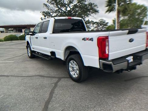 Used 2024 Ford F250 XLT image 5