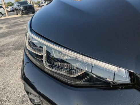 Used 2024 Ford Escape Platinum image 11