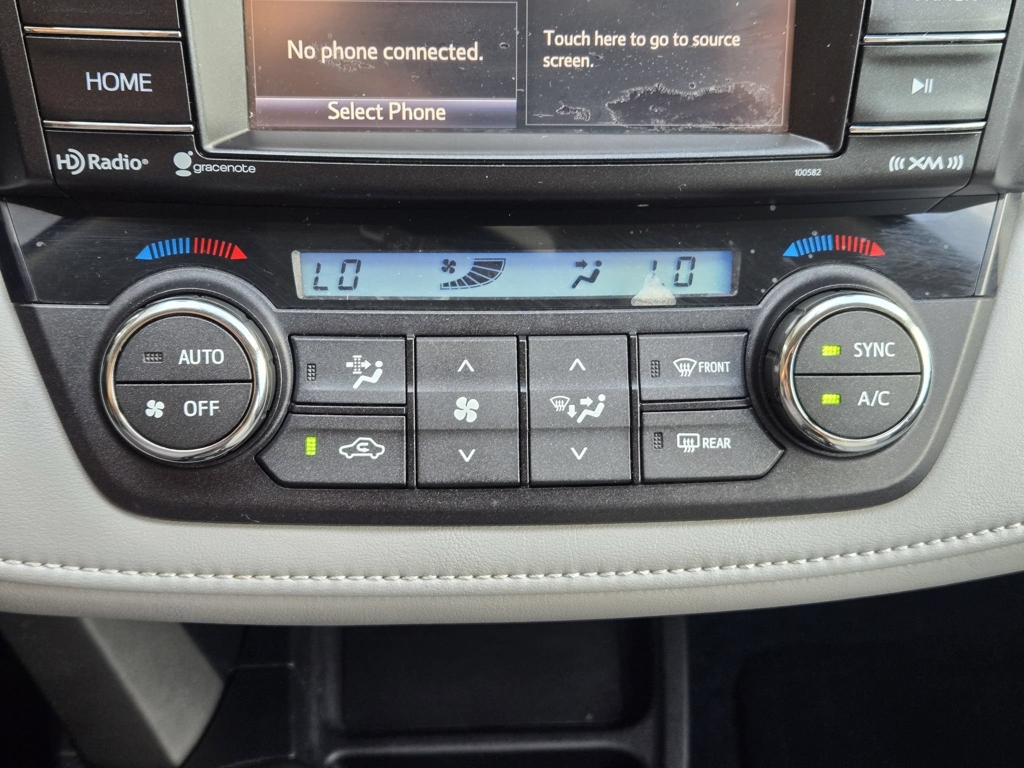 Used 2016 Toyota RAV4 XLE FWD image 18
