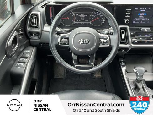 Used 2021 Kia Sorento S w/ Panoramic Sunroof Package FWD image 15
