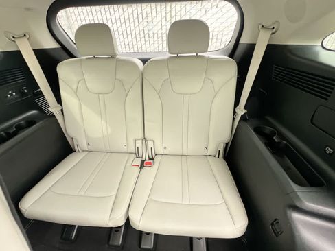 Certified 2024 Kia Sorento SX Prestige AWD/4WD image 24