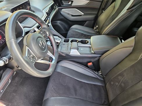 Used 2023 Acura MDX A-Spec image 15