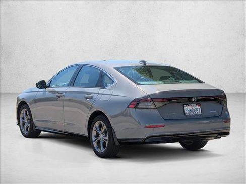 Used 2023 Honda Accord EX-L image 8