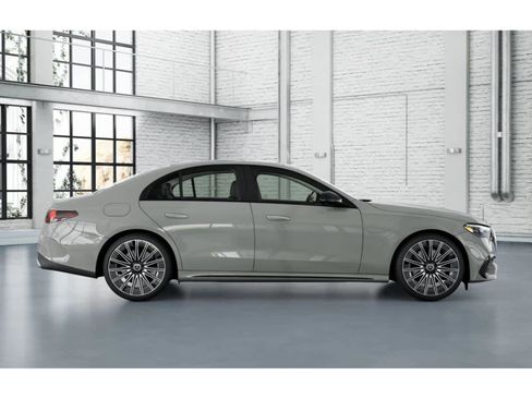 New 2026 Mercedes-Benz E 450 4MATIC Sedan image 2
