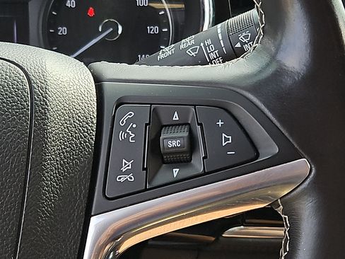 Certified 2019 Buick Encore Preferred FWD image 21
