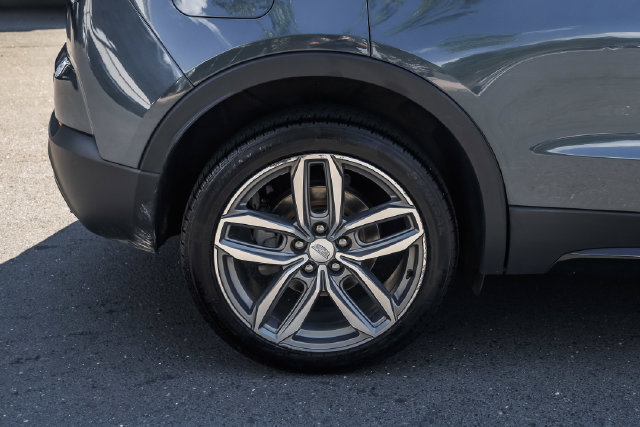 Used 2019 Cadillac XT4 Sport AWD/4WD image 6