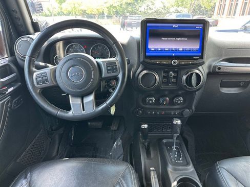 Used 2018 Jeep Wrangler Unlimited Sahara AWD/4WD image 52