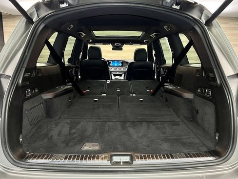 Used 2021 Mercedes-Benz GLS 580 4MATIC image 24