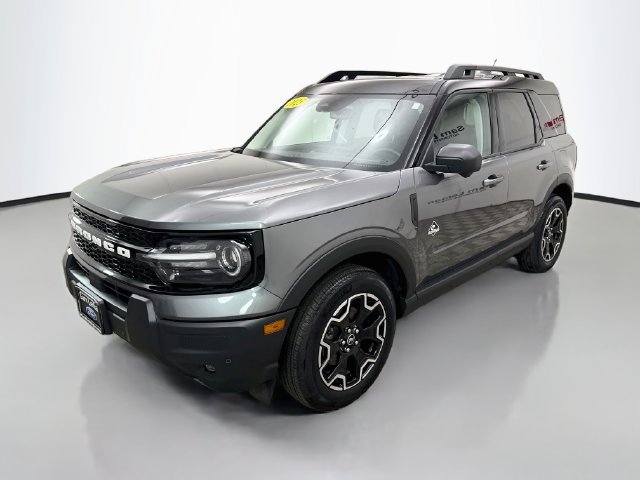 Used 2025 Ford Bronco Sport Outer Banks w/ Outer Banks Tech Package+ AWD/4WD image 3