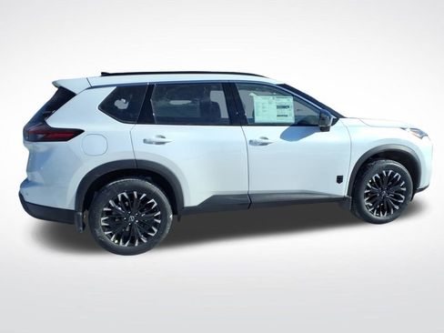 New 2026 Nissan Rogue SV image 8