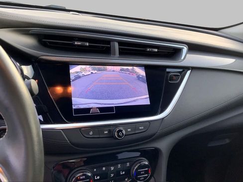 Used 2022 Buick Encore GX Select w/ Sport Touring Package FWD image 28