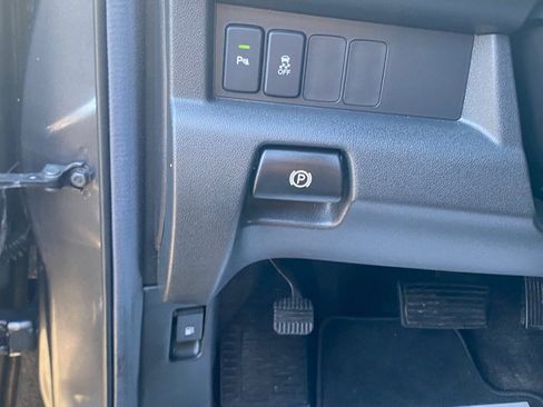 Used 2013 Honda Pilot Touring image 33