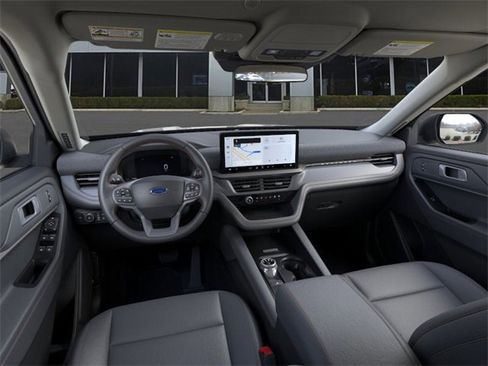 New 2025 Ford Explorer Active w/ Active Comfort Package image 9